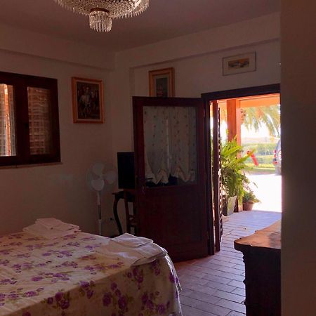 מונטמרצ'יאנו Appartamento Fronte Piscina מראה חיצוני תמונה